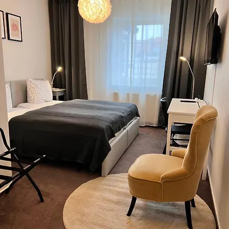 阿布斯霍夫旅馆 3*